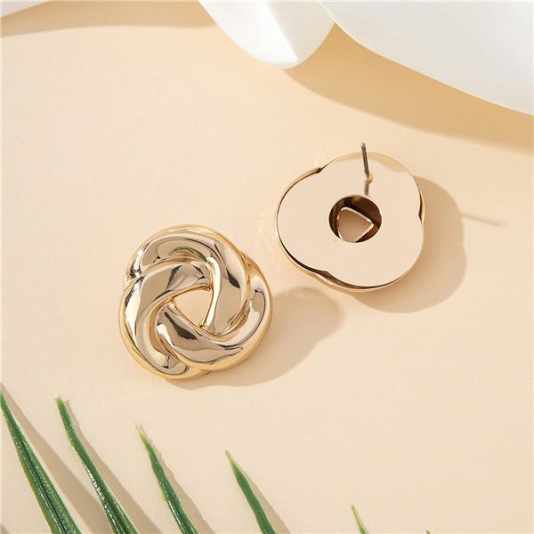 Fashion Exquisite Creative Versatile Twisted Alloy Stud Earrings Retro Hong Kong Style Stud Earrings