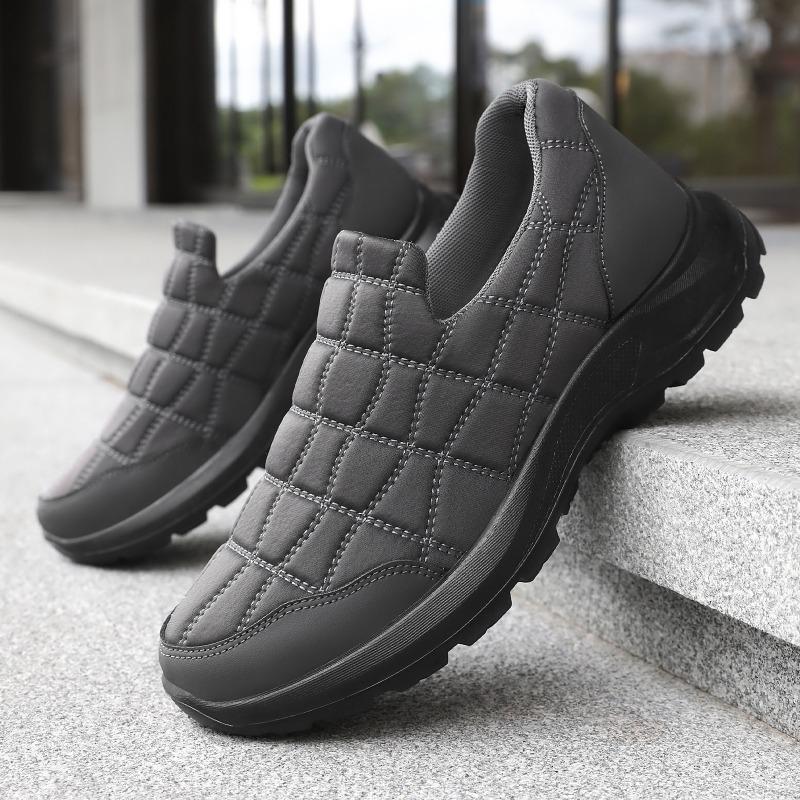 Fashion Casual and Comfortable Daily Men's New Soft Soled Non Tiring Casual Shoes for Lazy People To Step On And Walk Well No Straps