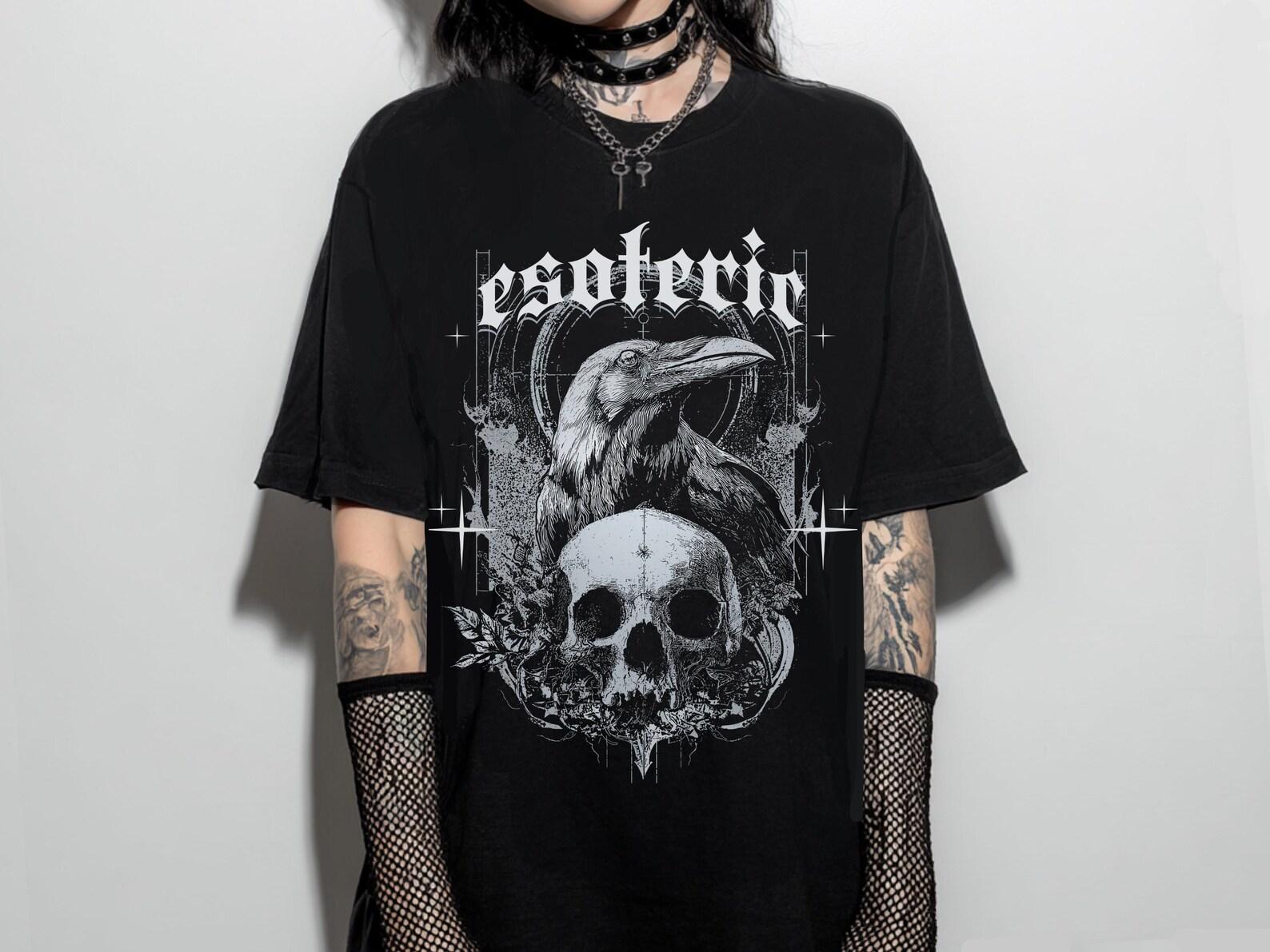 Esoteric Raven Gothic Graphic T-Shirt, Witchy Pastel Goth Shirt, Whimsigoth Grunge Skull Graphic Tee, Emo Y2K Goth Clothing, Gift For Her 2XL