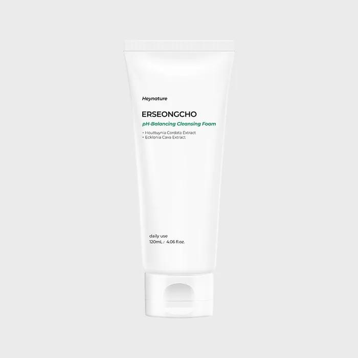 Eoseongcho Mildly Acidic Cleansing Foam