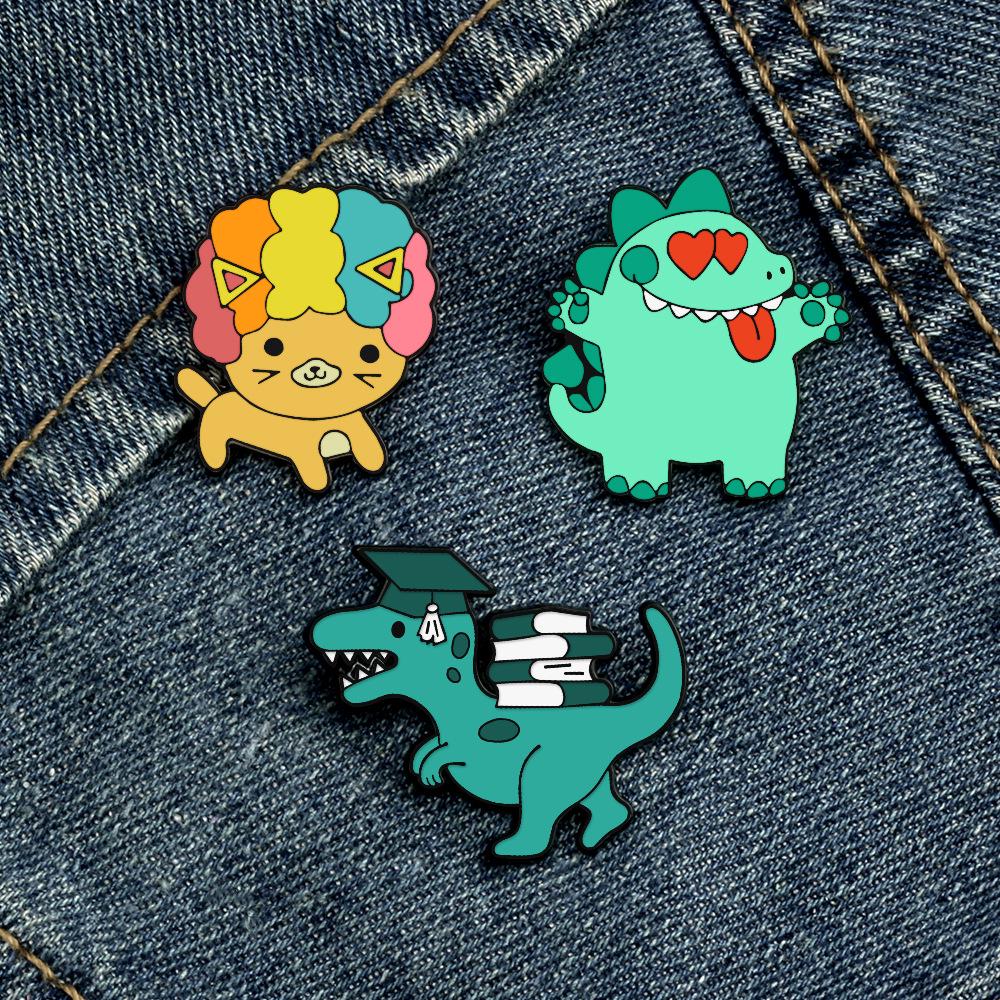 Creative Cartoon Animal Brooch: Cute Fox, Cat, and Monkey-Shaped Accessories