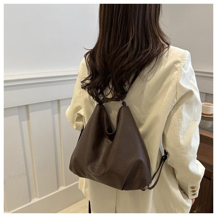 Large Capacity Vintage Style Faux Leather Bucket Bag Simple Solid Color Commuter Shoulder Crossbody Bag