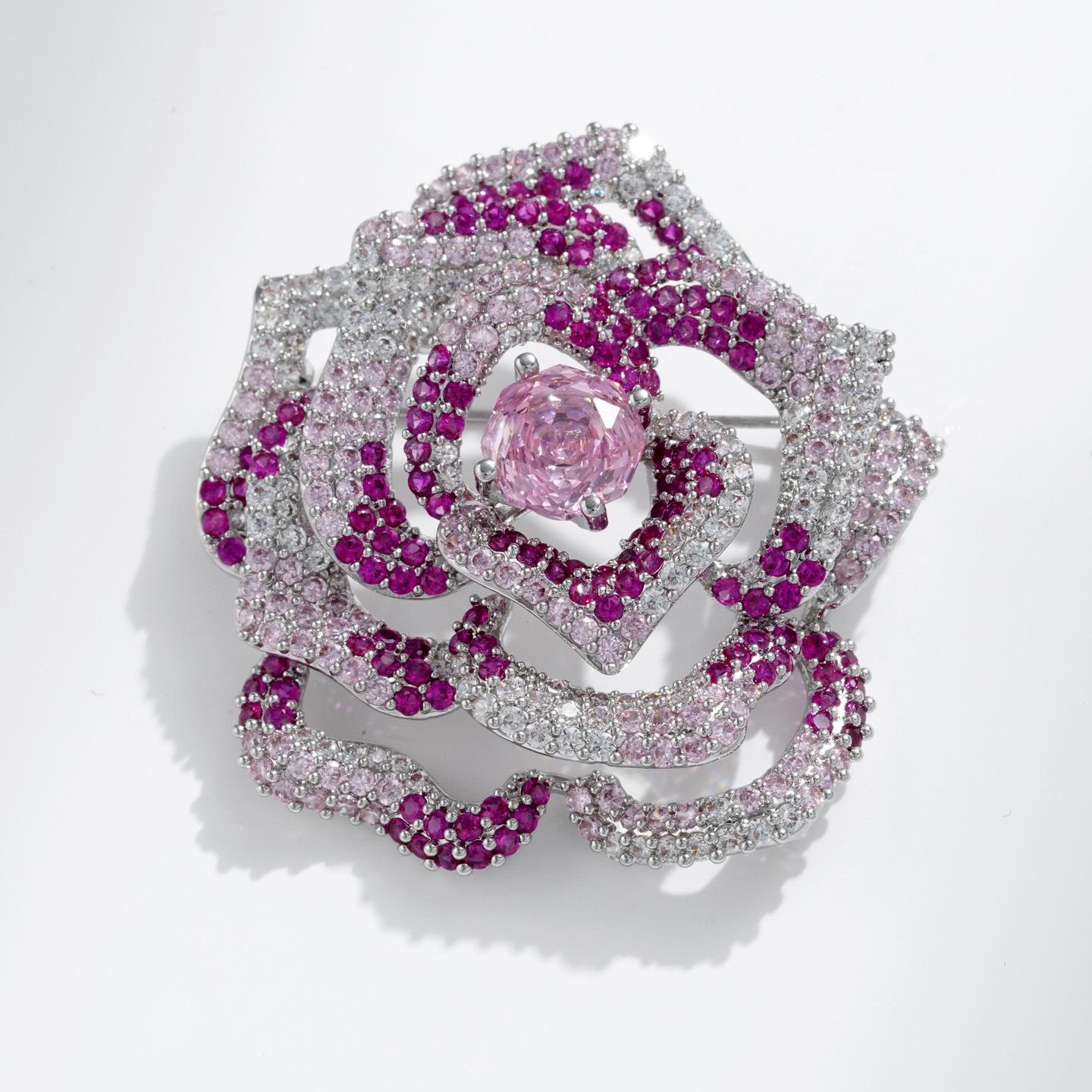Bo Xin Yun Rose Flower Brooch: Luxury Copper Zircon Floral Accessory
