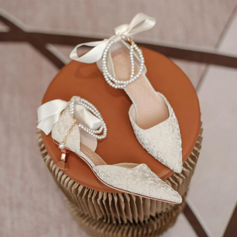 Hollow sandals female pointed head 2025 new summer high heels stiletto fairy style fashion bag head medium heel single shoes