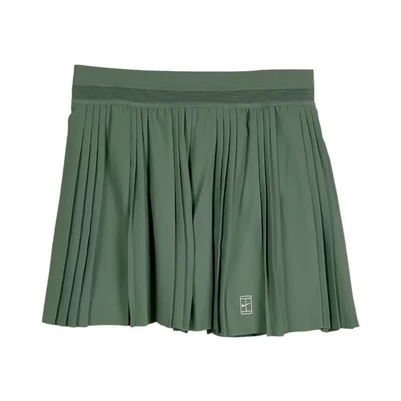 Nike Women s Breathable Woven Skirt L