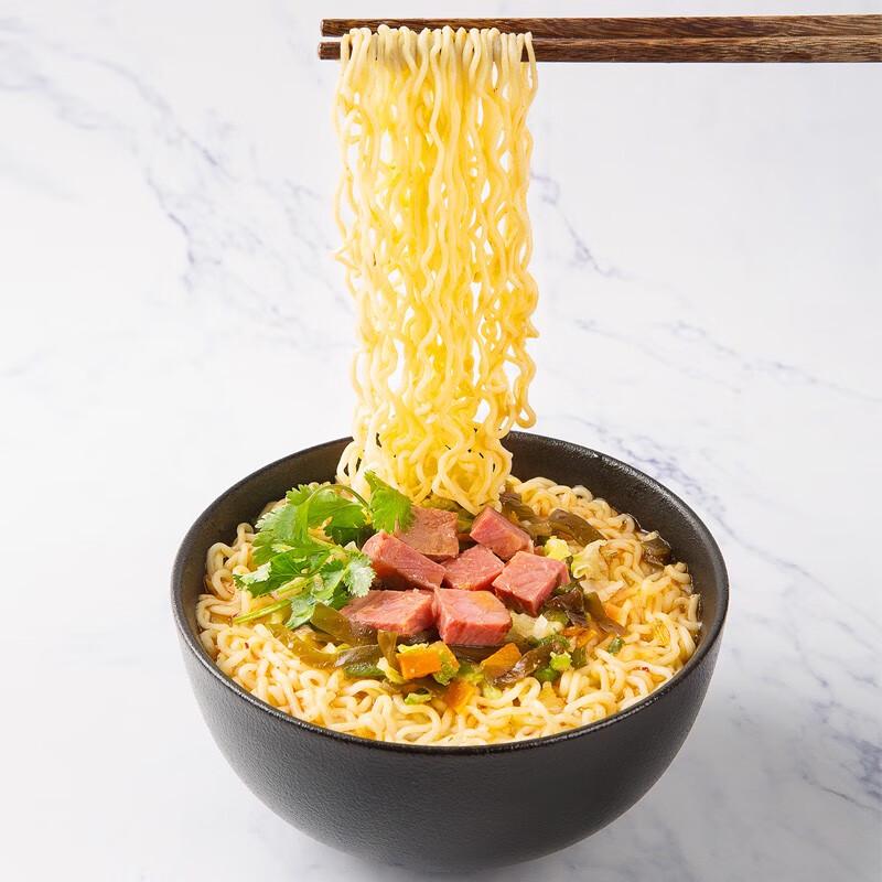 Jinmailang Scallion Ribs Instant Noodles (30 Packs)