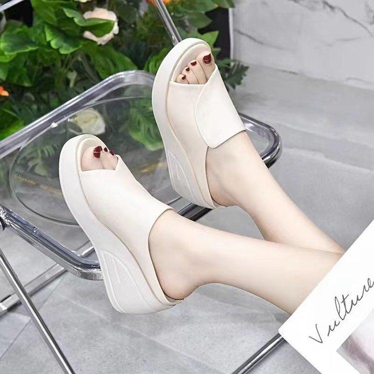 Summer Slippers for Women Fashion Wedge Platform Slippers Light EVA Soft Sole Slippers for Women Comfort Casual Beach Sandalias