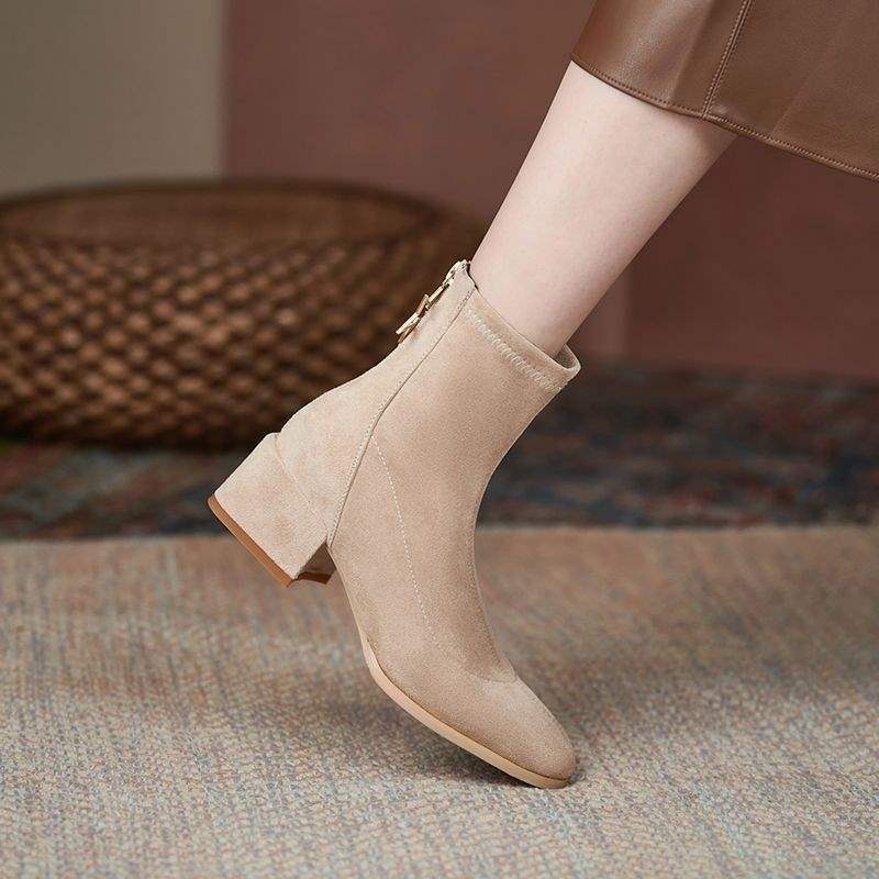 Short boots Skinny new women's autumn and winter velvet thin boots Square head versatile single boots Martin boots Medium heel thick heel boots