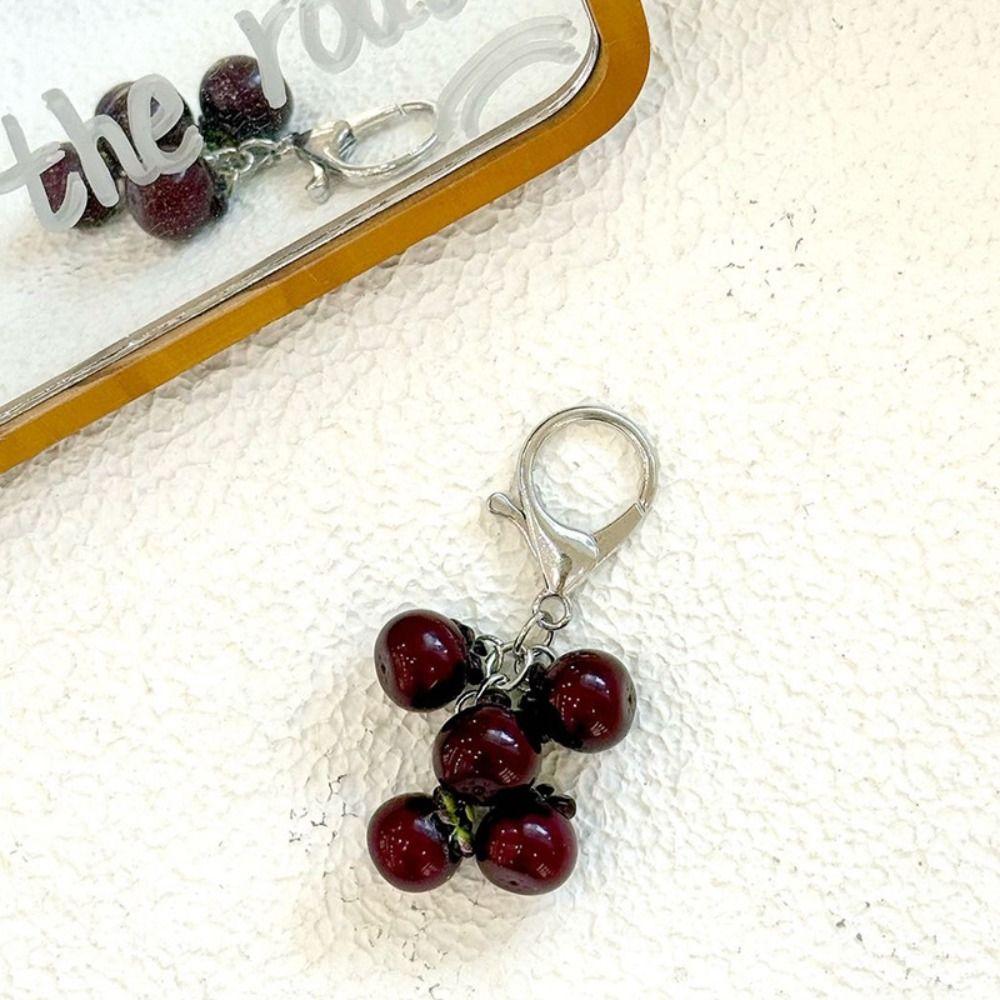 Handmade Style Berry Bag Charm Chunky Beads Resin Key Ring Red Fruit Key Chain Backpack Decor