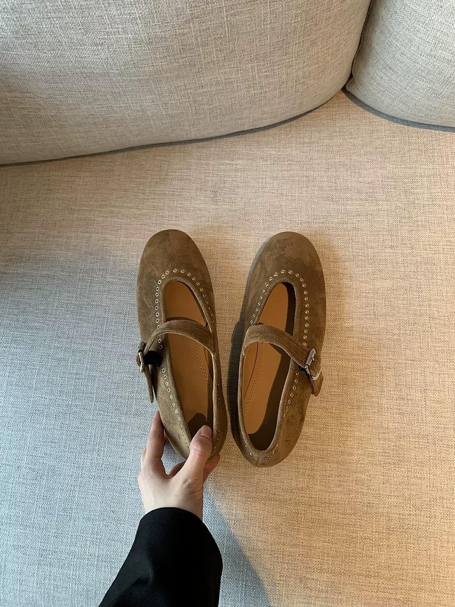 

French leather suede one-word buckle with Mary Jane women s shoes 2025 new versatile flat bottom round head rivet single shoes women 40 хакі
