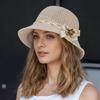 Elegantní dámský slaměný klobouk s květinovou výzdobou - Prodyšný sluneční klobouk pro venkovní cestování, dovolenou, rybářský klobouk, plážový klobouk