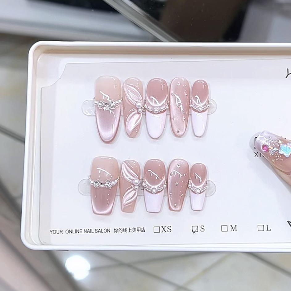 Hand-woven Armor, Three-dimensional Hand-painted Fishtail French Light-chasing Cat Eye Nail Art Patch