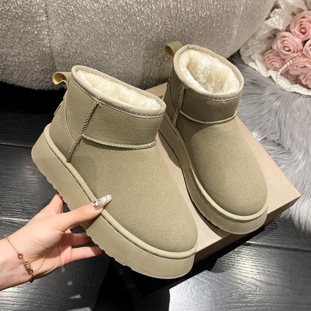 Dicksöhlige Schneestiefel für Damen zum Tragen im Winter, neue gefütterte verdickte wasserdichte, winddichte und rutschfeste Baumwollschuhe für Damen