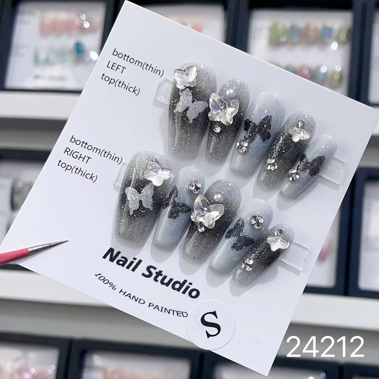 

Осенне-зимняя коллекция носимого нейл-арта ручной работы: Длинные и короткие стили