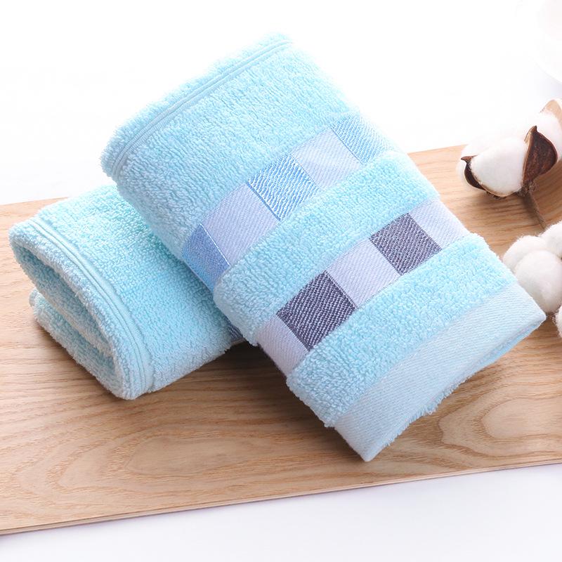 Plaid Cotton-Polyester Hand Towel - Soft, Absorbent, Ideal for Home & Hotel Use