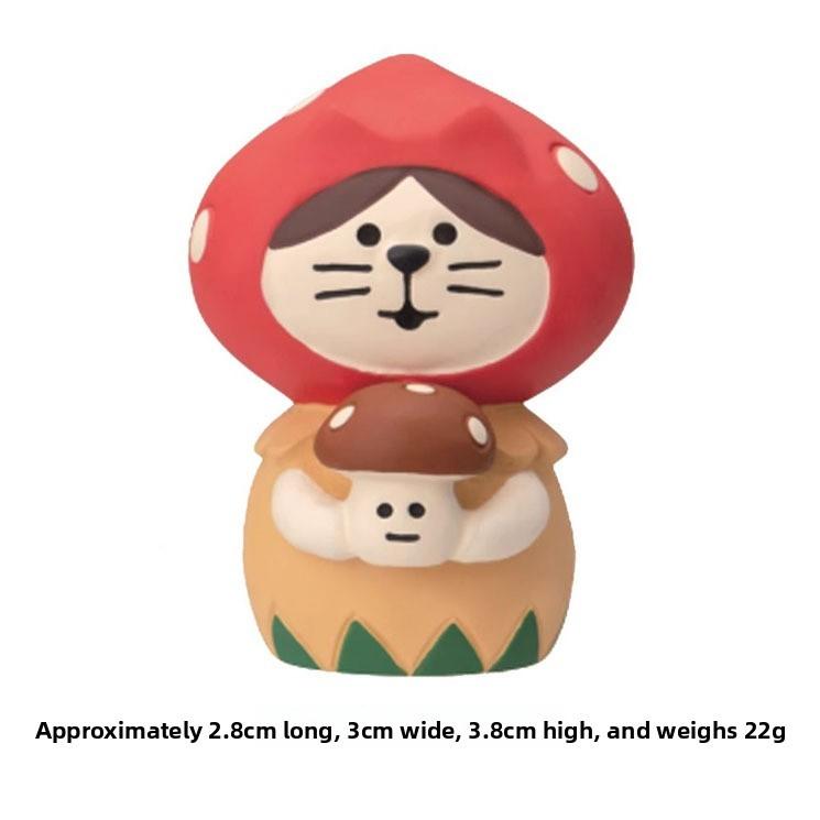 Christmas Resin Art Toys With Festive Mushroom And Cat Designs For Gift Giving
