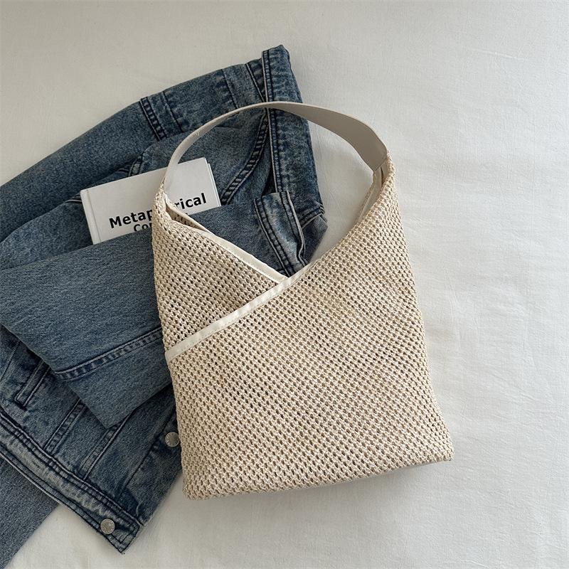 Straw Woven Bag Large Capacity Underarm Bag Korean Ins Retro Woven Bucket Bag Shoulder Bag Vacation Style Beach Bag Women