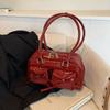 Today'S Popular Silver Bow Shoulder Armpit Bag Women'S Handbag Sweet Cool Bowling Bag Locomotive Bag