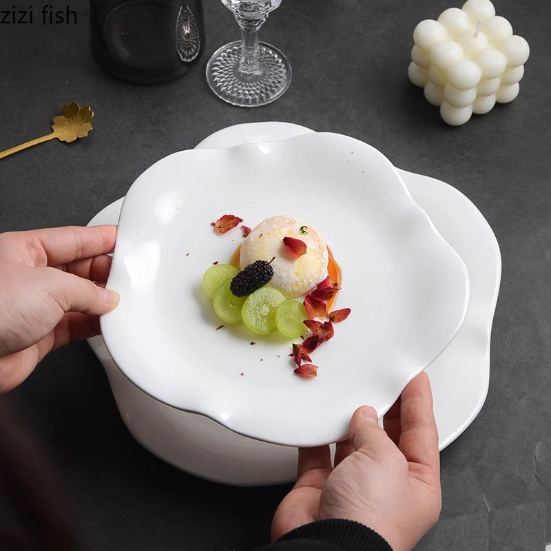 Flower Shaped Ceramic Dining Plate Sushi Plate Western Style Steak Plates Sashimi Plates Fruit Dish Salad Bowl Snack Bowl Tray
