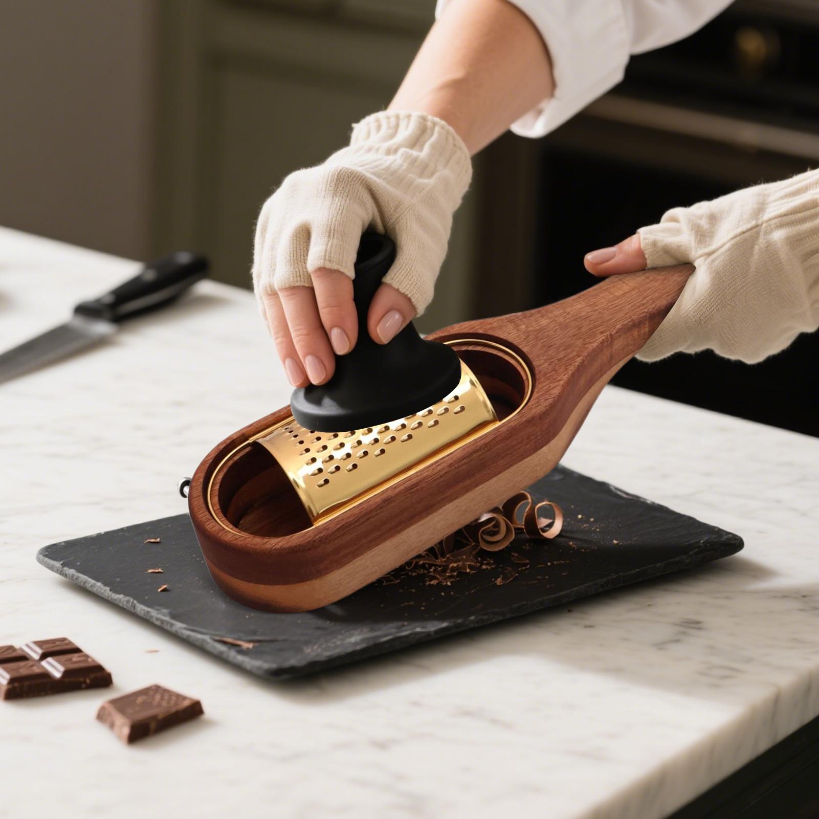 Graters for Kitchen Box Grater Cheese Shredder with Handle Stainless Steel Cutter Kitchen Gadgets with Food Storage for Lemon