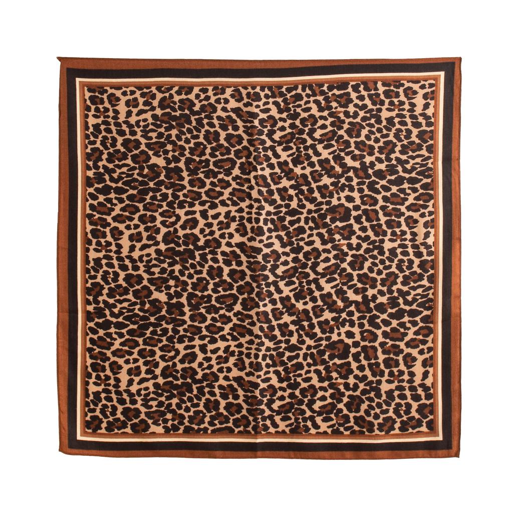 French retro leopard print silk scarf neck scarf simulation silk foreign style versatile temperament square scarf female live broadcast