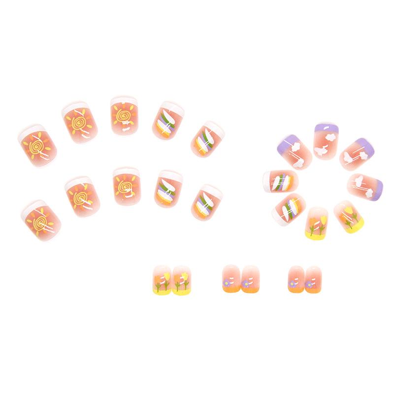 24 Pcs Cute Nail Art Wear Nail Art Summer Nail Art Tablets Children's Fun Lively Candy Gradually Change Ice Transparent Fake Nails Colorful Summer
