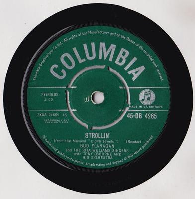 Disque 7 pouces BUD FLANAGAN & THE RITA WILLIAMS SI - Strollin' / Home Is Where Your Hear 45DB4265 Columbia 1959 UK Bandes Originales et Comédies Musicales Occasion