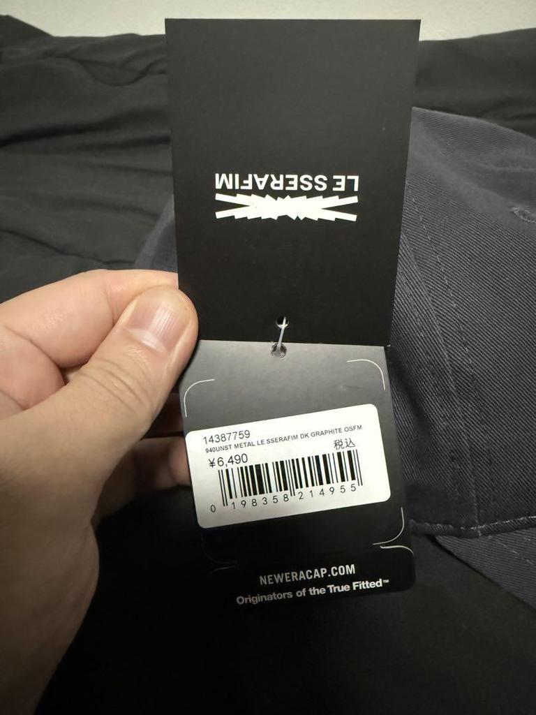 [USED] Final Price Drop: NEW ERA x Le Sserafim Collaboration Cap