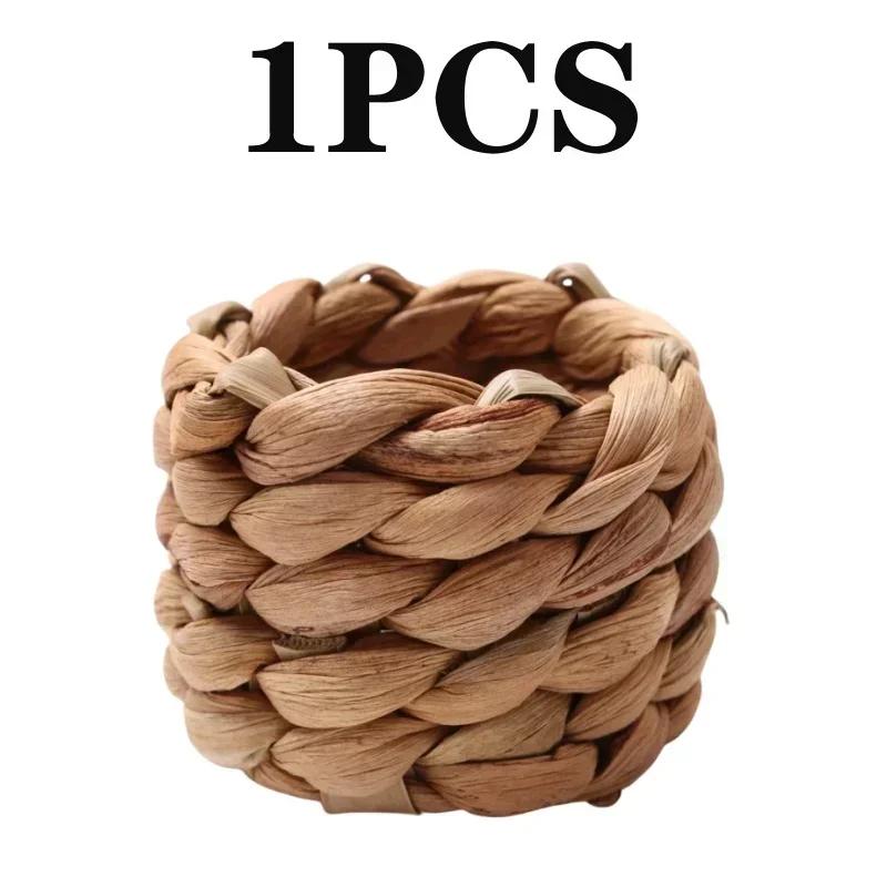 

Handwoven Water Hyacinth Reed Napkin Holders Round Braided Placemat Style Rings for Western Restaurant Catering Home Decor