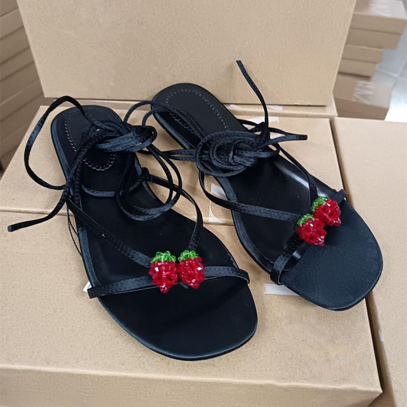 Fashion Fashion Crystal Strawberry Embellish Women Flats Sandals 2025 Summer Narrow Band Lace-up Beach Slides Casual Sandals Shoes