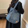2025 Autumn and Winter Simple Denim Shoulder Bag Fashionable Large-capacity Commuter Tote Women's Bag Student Class Leisure Schoolbag