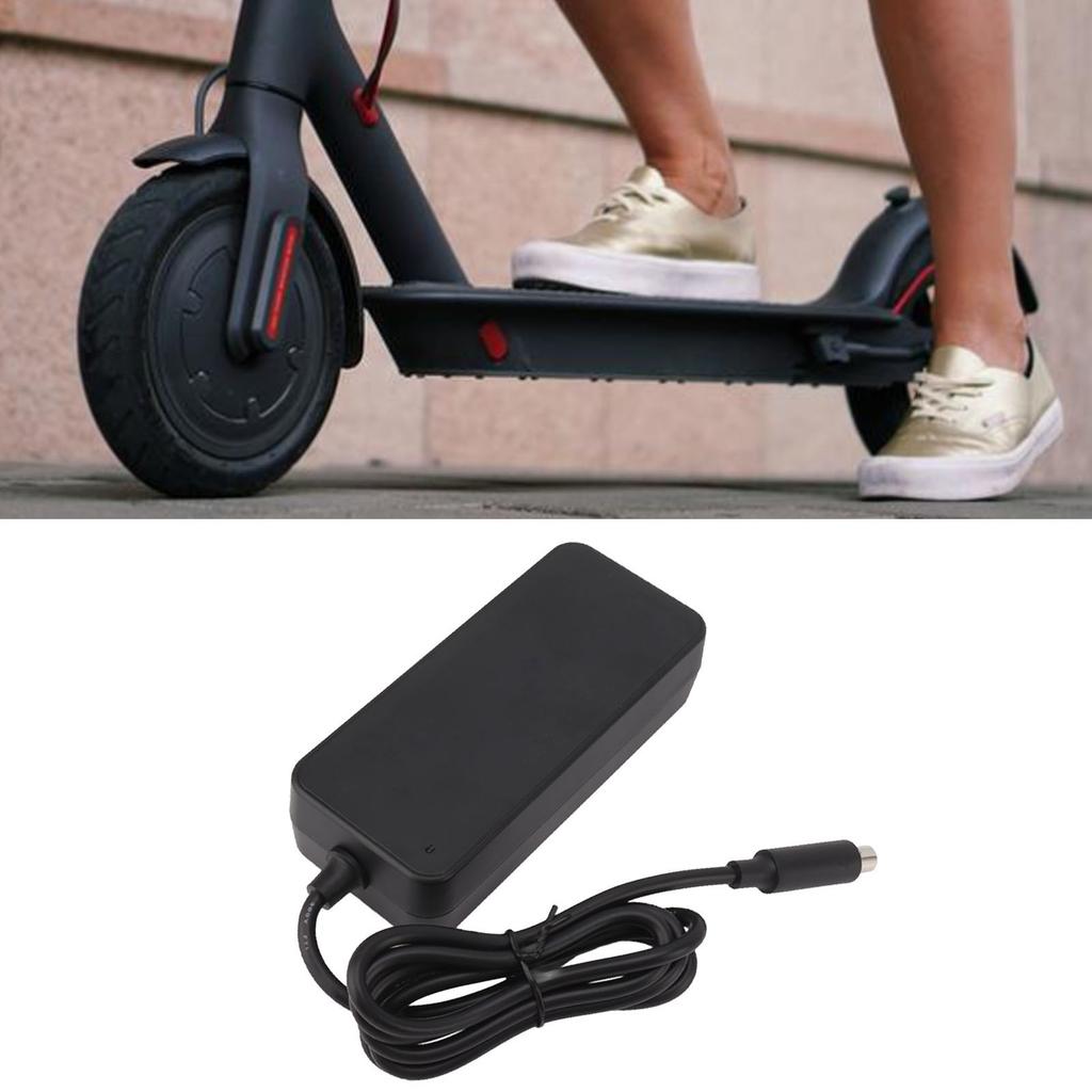 Caricabatterie per Scooter Elettrico 42V 1.7A per Ninebot ES2 ES4 E22 ES1L Monopattino Elettrico AC 100‑240V Spina USA
