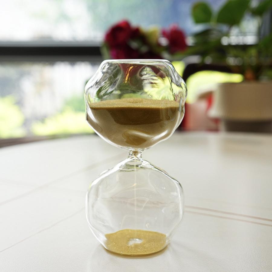 Scandinavian Modern Glass Hourglass 30-Minute Sand Timer Artistic Desk Decor for Office Home Minimalist Gift Idea Sand Clock