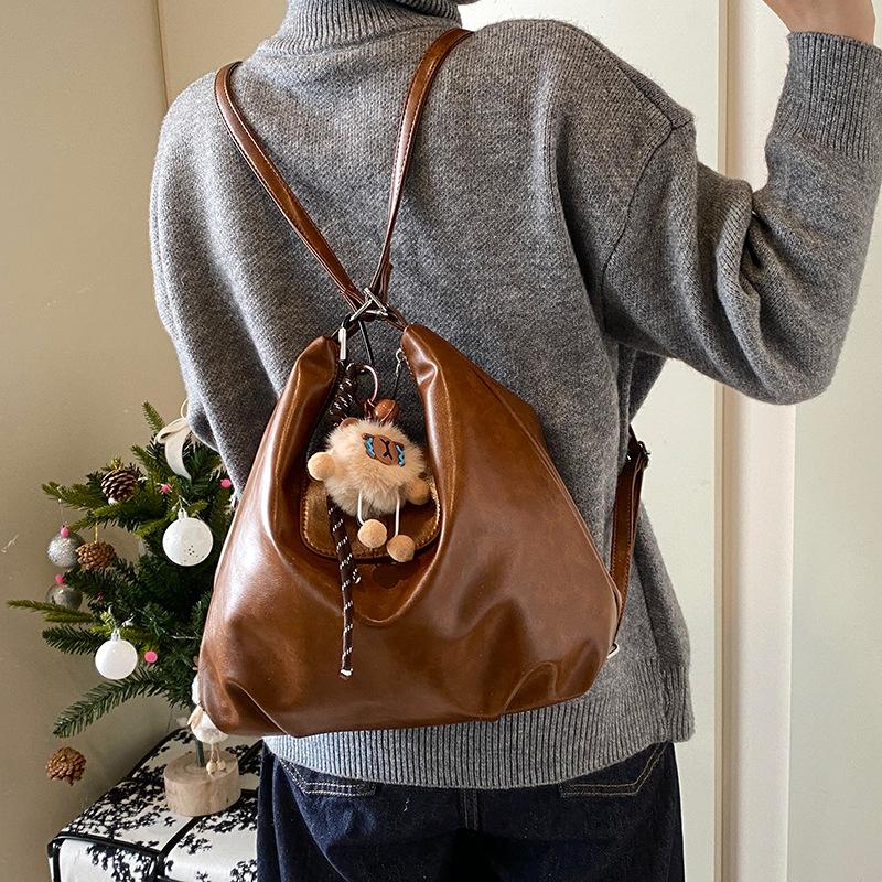 Backpack Ladies 2026 New Retro Versatile Soft Leather Crossbody Bag Casual Tote Bag Large Capacity