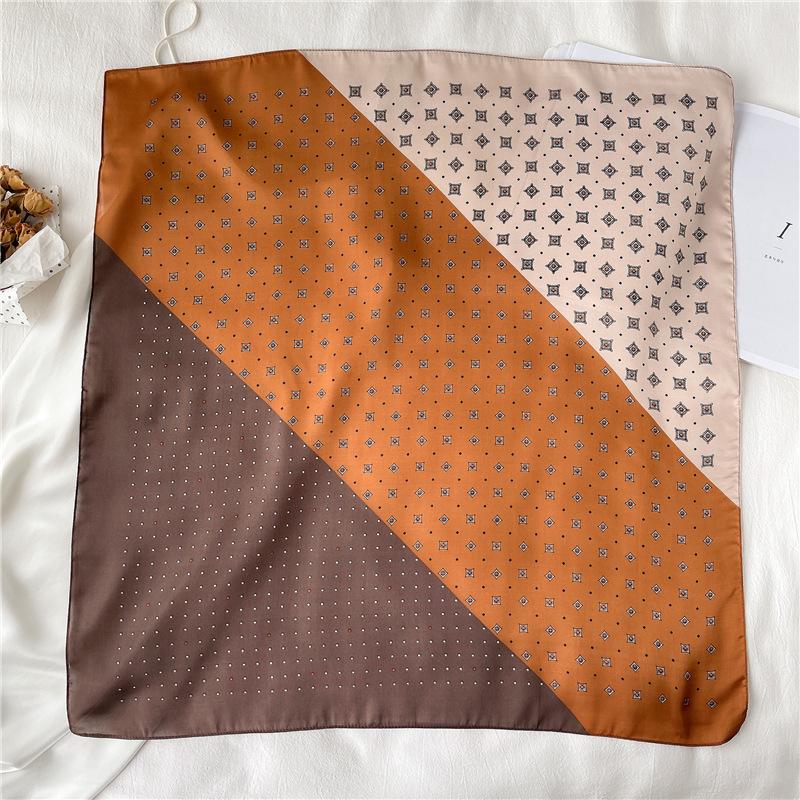 Luxury Chain Small Square Scarf 70Cm Imitation Silk Scarf Women'S Season Travel Decoration Scarf Shawl Silk Scarf