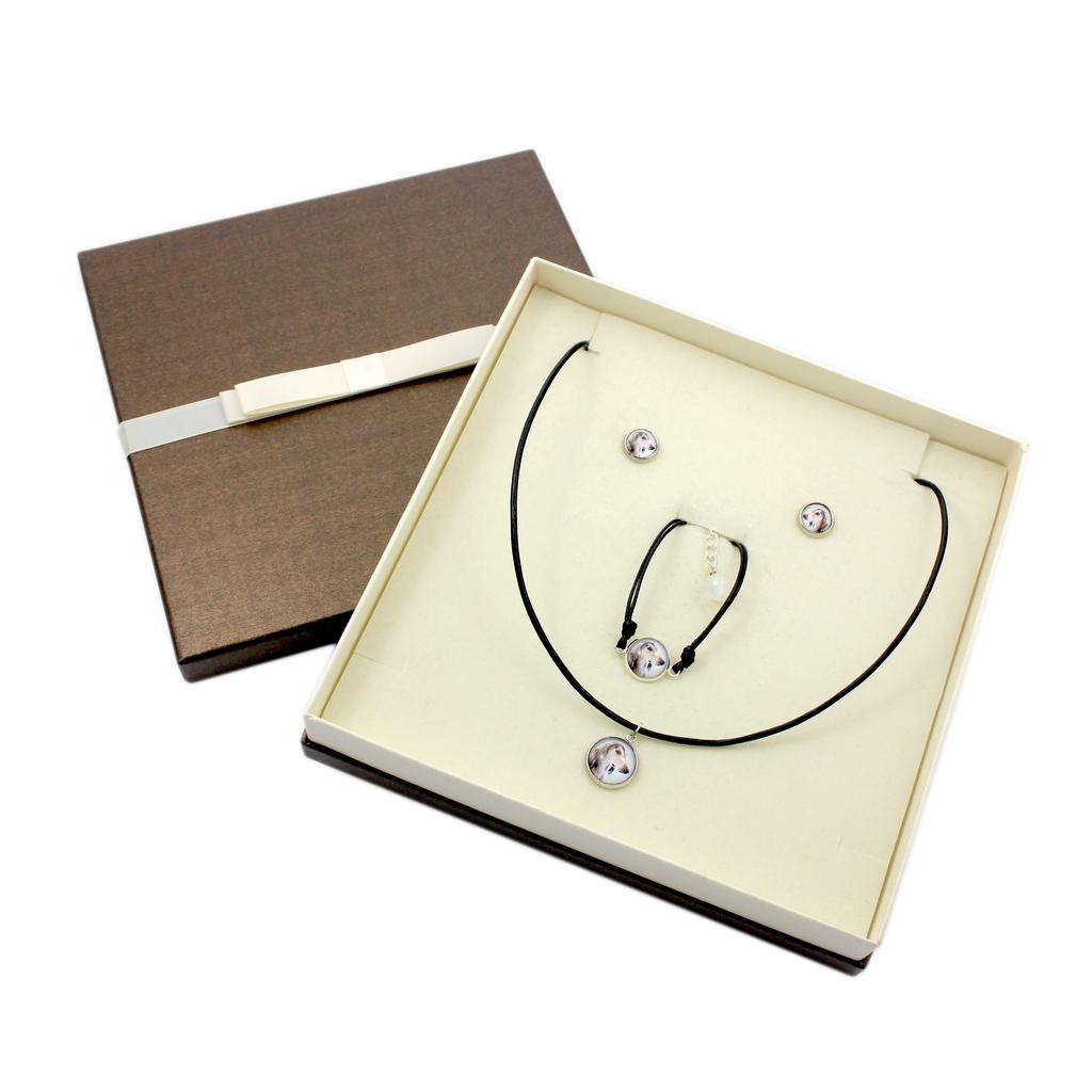 Saluki, Persian Greyhound, Arabian hound, Gazelle hound – A set of jewelry in a box, necklace | Art-Dog