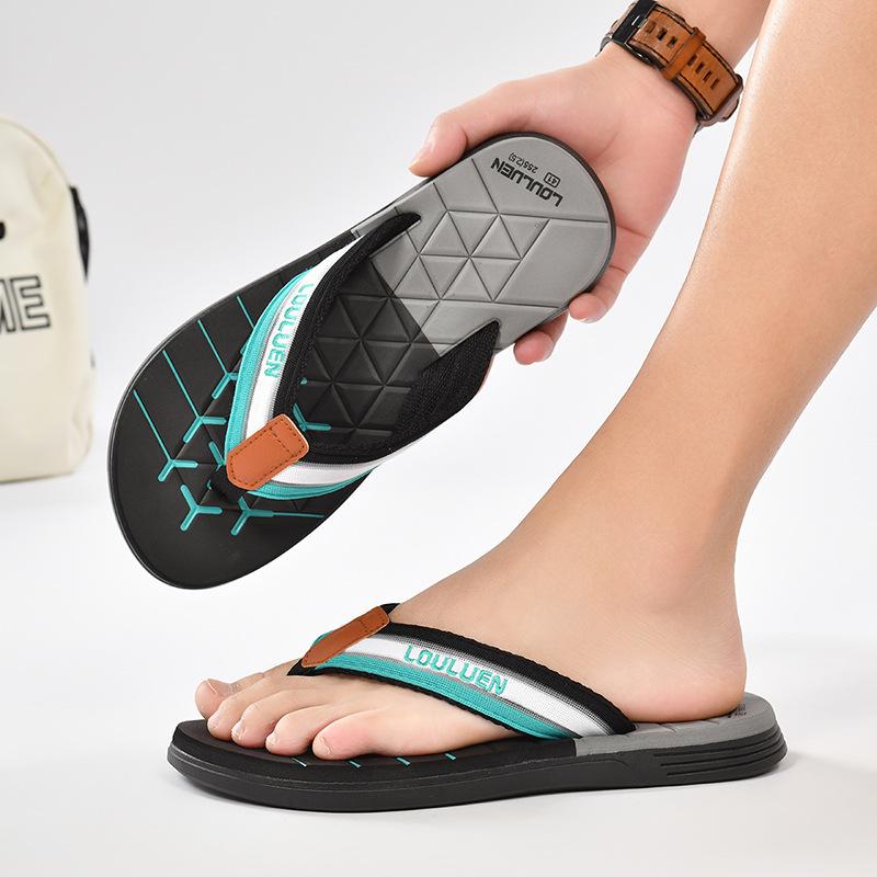 

Flip-flops men s beach slippers men s summer non-slip outer wear toe-flops spot Flip-flops 40