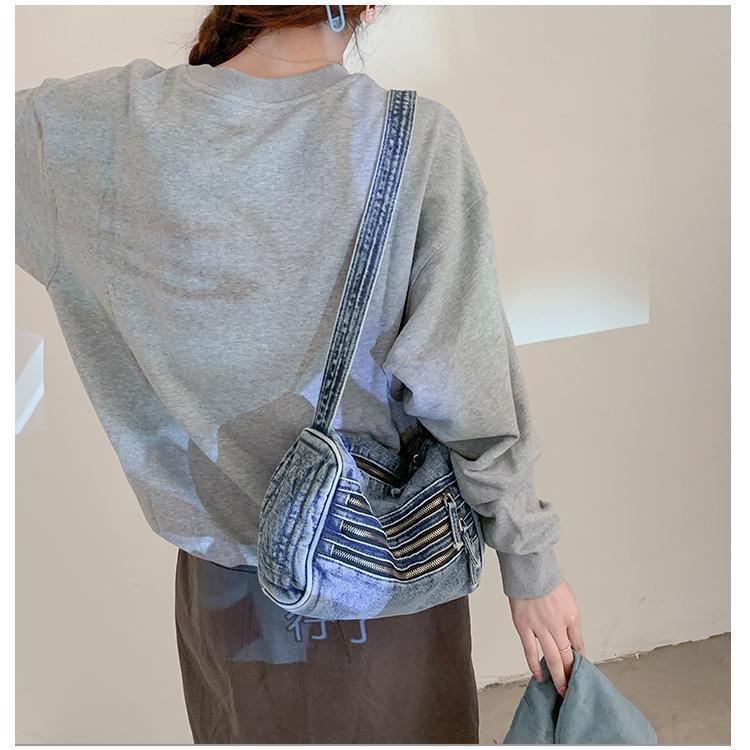 IELGY Washed Denim Bag, Fashionable Retro Small Square Bag, Versatile Shoulder Messenger Bag