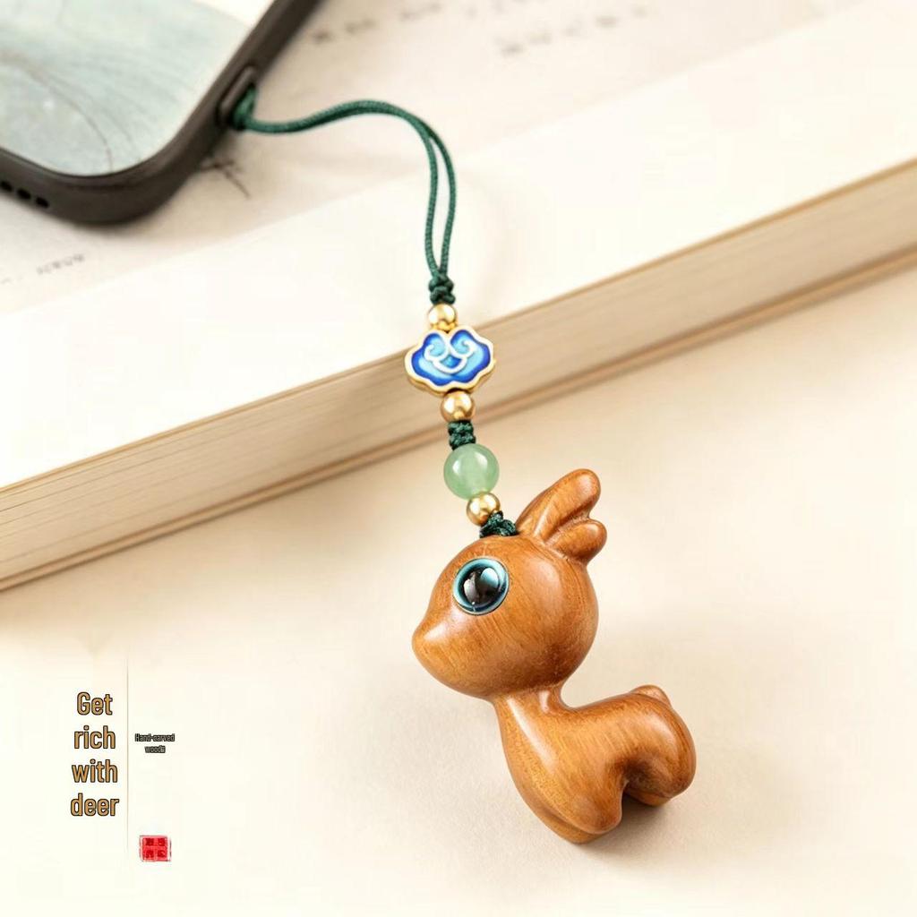 Sandalwood Little Deer Keychain: Cute Pendant for Cars and Phones, Perfect Unisex Gift