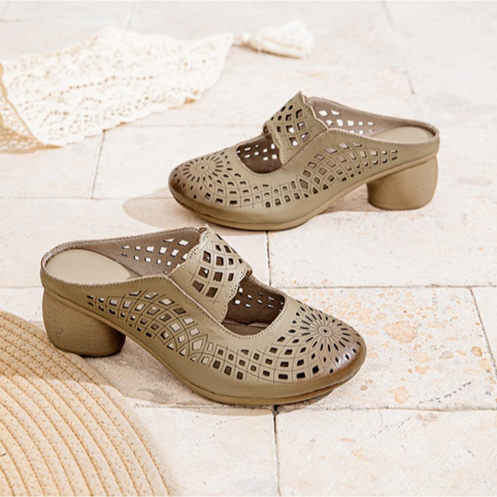 Fashion Wearing Slippers for Womens 2025 Summer New Leather Hollow Out Thick High-heeled Breathable Hole Toe Slippers Women Ladies Shoes