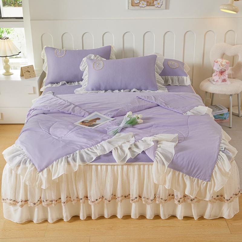 

Романтический французский кружевной рюшами юбка-кровать ледяной шелк прохладный на ощупь волокнистый наматрасник летний крутой коврик с летним стеганым одеялом наволочки 150X200cm 4pcs