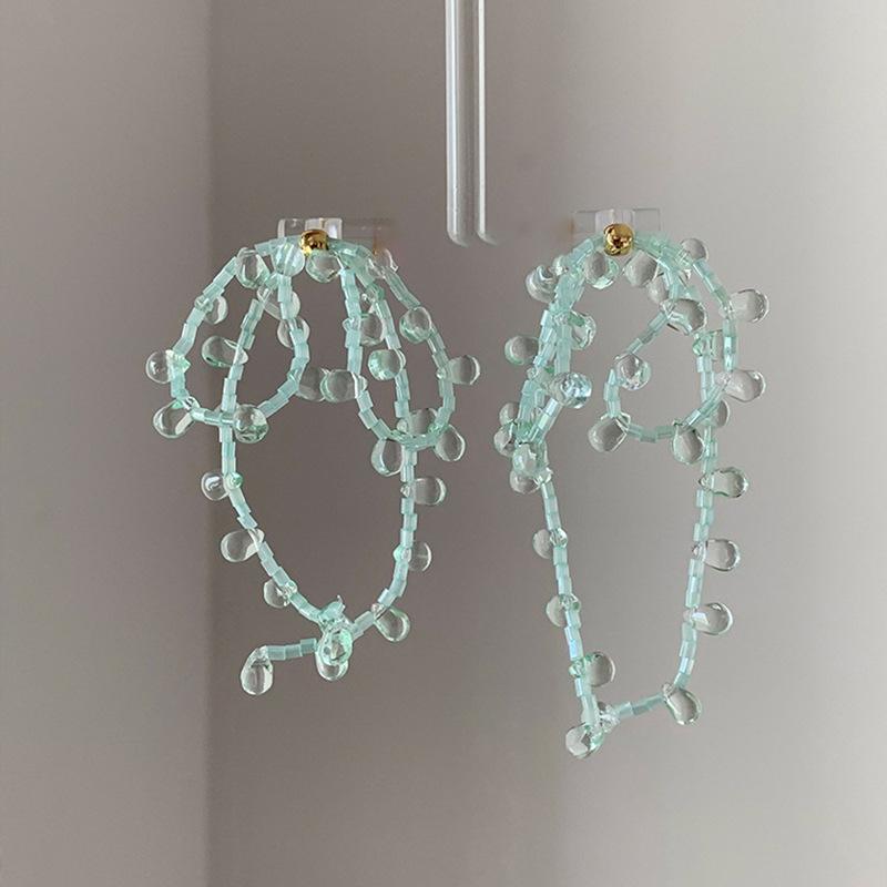 Small Fresh Grape Flower Fringed Earrings Korean Girl Heart Sweet Stud Earrings New Cute Versatile Earrings