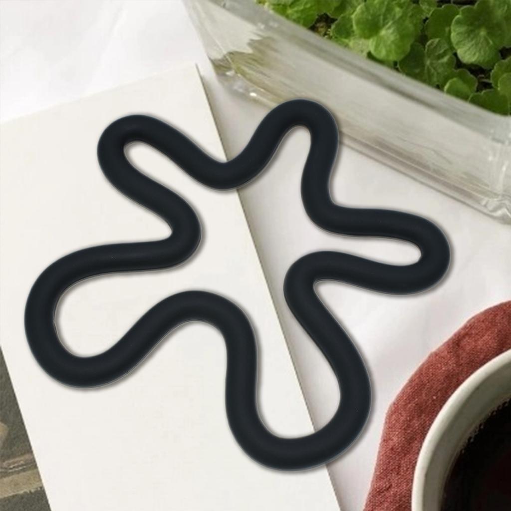 Silicone Trivet Mat Creative Heat Resistant Drinking Cup Mat Drinks Coaster for Countertop Table Cafe Pots and Pans Home