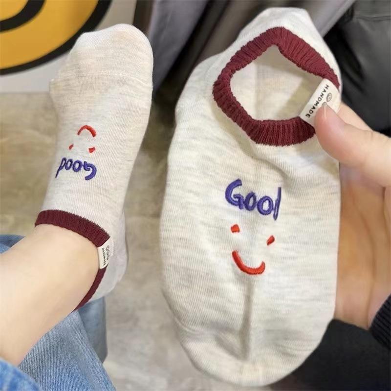Female Summer Thin Cloth Label Embroidery Smiling Face Sweat Absorption Shallow Mouth Invisible Do Not Drop with Boat Socks