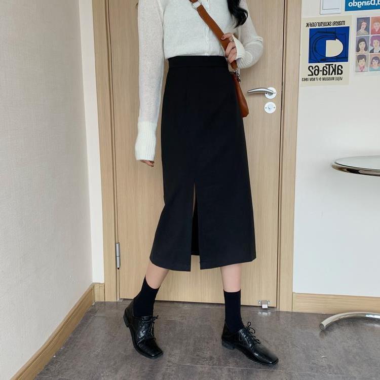 

Women s Black High-Waist Midi Skirt with Side Slit, Plus Size, A-Line Design for Autumn/Summer 2024 3XL чёрный