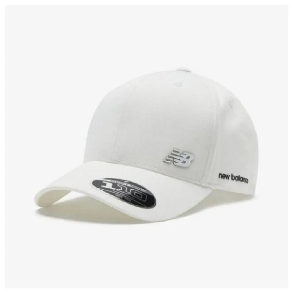 [New Balance] Cap GQT NBGDESS102-10 FLYING Logo Ball Cap white series