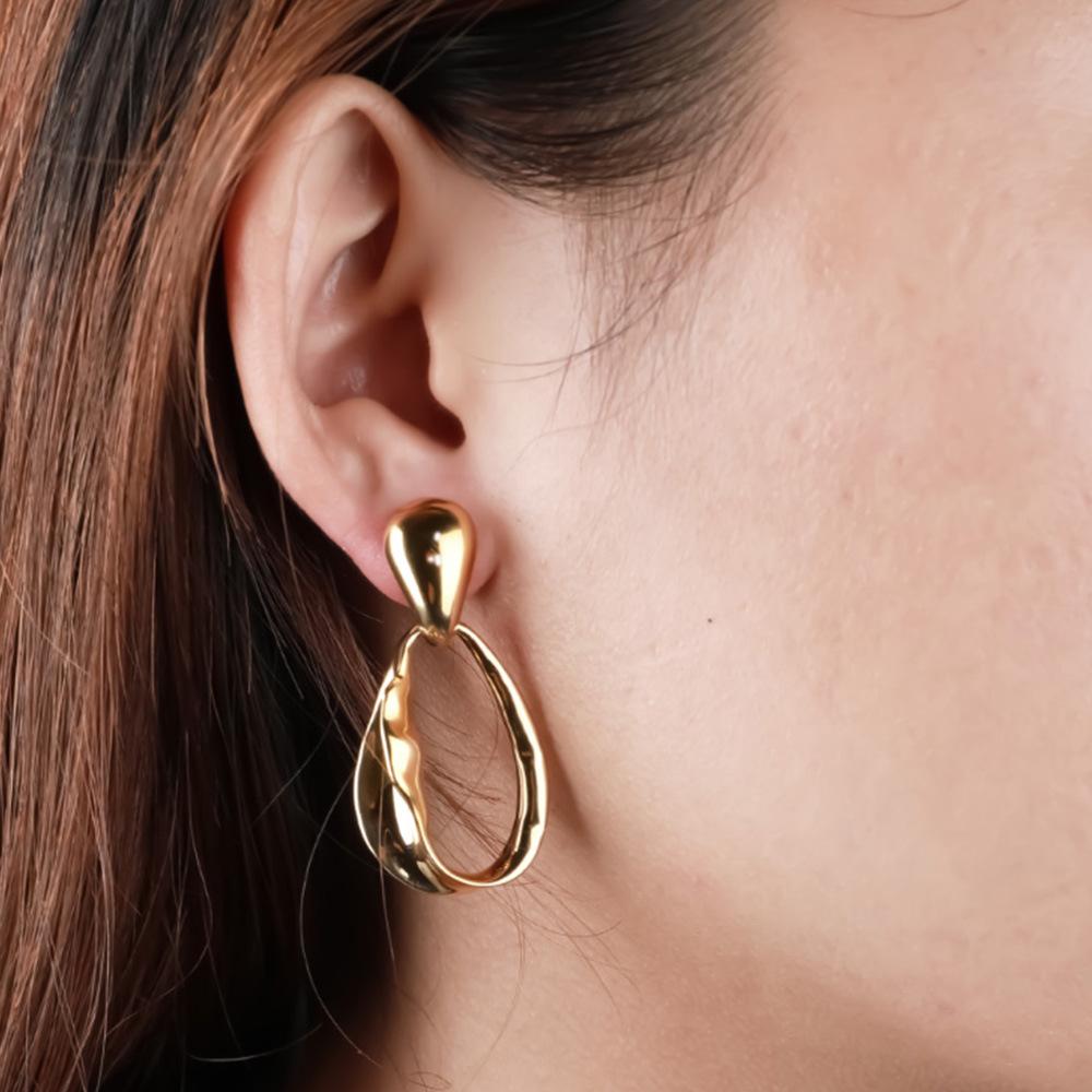 Earrings Women's Fashion Design Gold Ethnic Naked Body European and American Style Polka Dot Earrings Haisheng Jewelry
