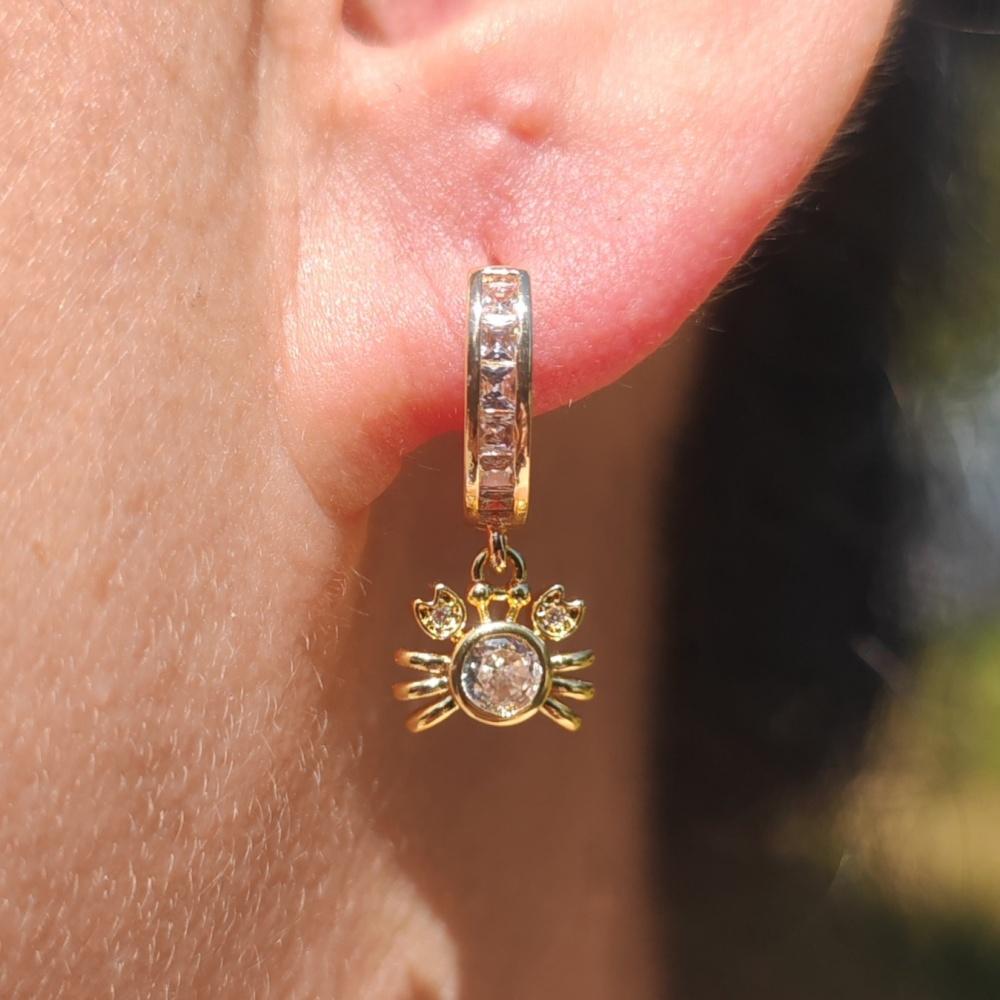 1 Para Uroczych Małych Krabów Cyrkonia Wiszące Kolczyki dla Kobiet Złote Kolczyki Biżuteria Akcesoria na Wesele
