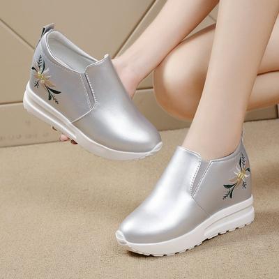 Nieuwe Hoge Hakken Vulkaniseer Schoenen Geborduurde Casual Zwarte Dames Sneakers Vrije Tijd Platform Schoenen Slip-On Ademend Hoogte Tennis