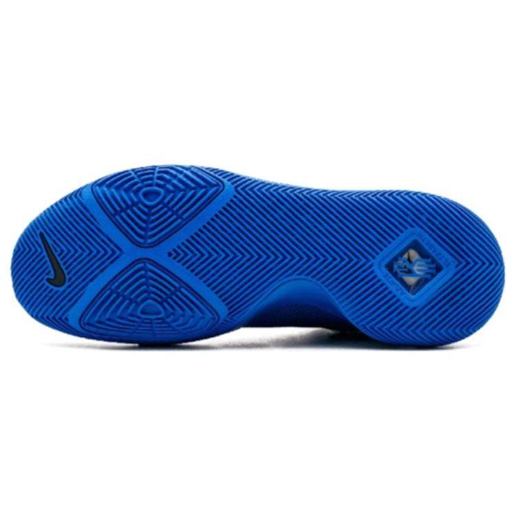 Nike Kyrie 3 Duke 922027-001